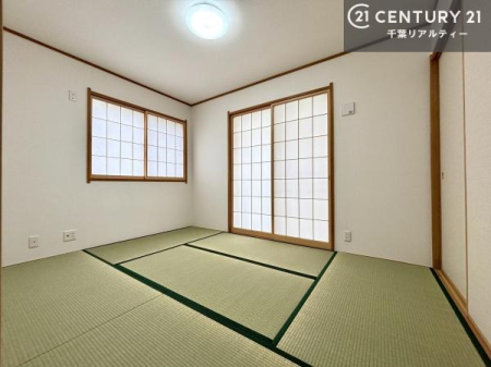 �a�� �a���ł͂��q�l���]��ł����������S�z�͂قƂ�ǂ���܂���B
�Ǝ��̍��ԂɃ}�}��p�p���Q�����Ŏg����x�e�X�y�[�X�Ƃ��Ă����p�I