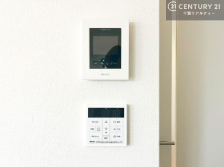 ���̑� TV���j�^�[�t���C���^�[�z���ł��q�l�̂�����Ԓ��Ȃǂ����S�ł��ˁB�{�^���ЂƂł����C�̏������ƂƂ̂��I�I�[�g�o�X���B