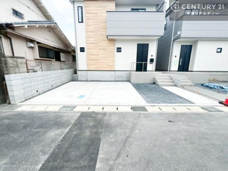 ���ԏ� �J�[�X�y�[�X2�䒓�ԉ\�B�����̒ʋ΂₨�������ɕ֗��ŁA���q���ɂ���Ƃ�������Ă��g�����������܂��B�y���n�̔���J�Ò��z