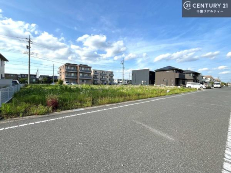 �O�ʓ��H�܂ތ��n�ʐ^ ���ӊ���A���q�l�̂���]�ɍ������������ꏏ�ɂ��ē���v���܂��B�Z��[���A�h�o�C�U�[�ɂ�邲���k������܂��B���Ђ͂��₢���킹�ɑ��Ή����܂��I���҂������܂���I