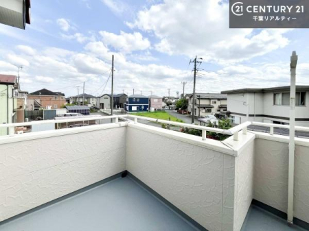 �Z�˂���̒��]�ʐ^ ���]�ǍD�ȃo���R�j�[�B���V�C�̂������ɂ̓o���R�j�[�ւłă��t���b�V������̂������ł��ˁI