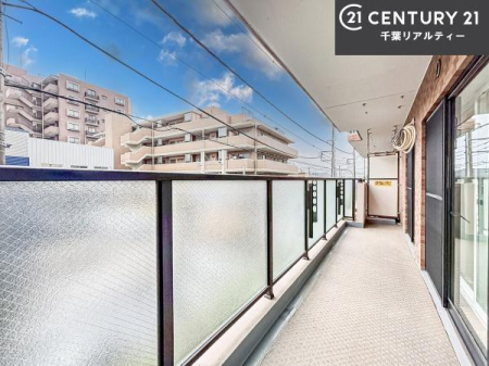 �o���R�j�[ �z������̗ǂ��o���R�j�[�ŁA�����󕨂��悭���������ł��ˁI
���V�C�̗ǂ����ɂ̓o���R�j�[�֏o�ă��t���b�V������̂��C�����悳�����ł��B