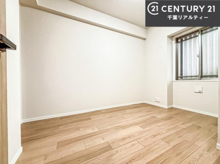 �m�� ���邭���ʂ��̗ǂ������ł��B�u�V���v���v�Ƀf�U�C�����ꂽ�����B���R�x�������̂ŉƋ�⃌�C�A�E�g�ł��D�݂̋�Ԃ�n��グ���܂��B�����x�A���n�ɂĂ��m�F���������B