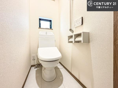 �g�C�� 1�E2�K�Ƀg�C�����������܂��I���̖Z�������ԑт��҂����ɂ��݂����ł��ˁB������Ƃ����������̂���g�C���ł�����ꂪ���₷���ł��I