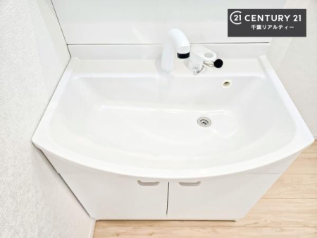 ���ʑ�E���ʏ� �[�����ʑ�{�E���́A�������˂ɂ����̂ł�����ꂪ�y�X�I���������ۂĂ܂��I
�L���C�Ȑ��ʏ��Ŏ��������̃��`�x�[�V�������オ��܂��ˁI