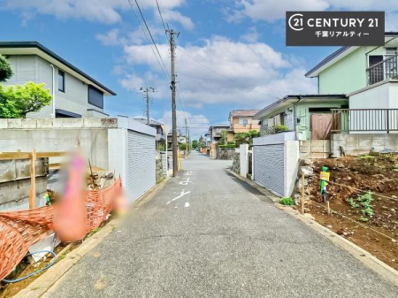 �O�ʓ��H�܂ތ��n�ʐ^ ���ӊ���A���q�l�̂���]�ɍ������������ꏏ�ɂ��ē���v���܂��B�Z��[���A�h�o�C�U�[�ɂ�邲���k������܂��B���Ђ͂��₢���킹�ɑ��Ή����܂��I���҂������܂���I