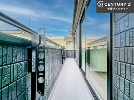 �o���R�j�[ �z������ǍD�ȃo���R�j�[�ł��I���ꂽ���ɂ͐�������n����J���I�Ȏ��Ԃ��y���߂܂��B