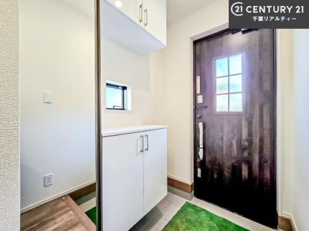 ���� ���ċA���Ă��Ă��A�������܁I�����������Ȃ�A�D�����}������Ă�����ԂɂȂ��Ă��܂��B
���邭��������錺�ւł��I