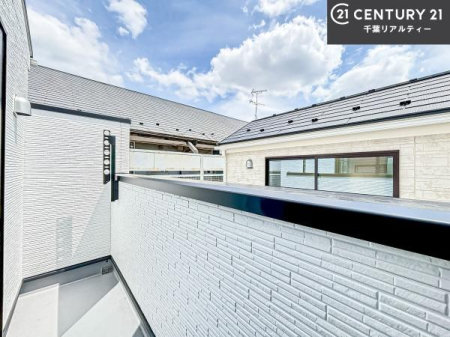 �o���R�j�[ �z������̗ǂ��o���R�j�[�ŁA�����󕨂��悭���������ł��ˁI
���V�C�̗ǂ����ɂ̓o���R�j�[�֏o�ă��t���b�V������̂��C�����悳�����ł��B