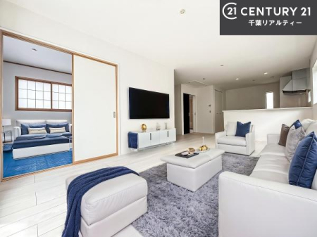 ���r���O �Ƌ��CG�p�[�X�ł��B�傫�ȑ����炽���Ղ�̗z���������閾�邢���r���O�B�J�����̂��郊�r���O�ŉƑ��c���̂��났�̎��Ԃ��߂����܂��I