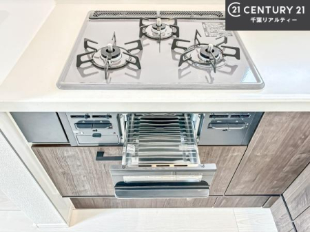 �L�b�`�� �R�����͎O������̂ł������̓����i�s���ł��܂��B
�������O�����t���ł��B�����X�y�[�X���L�X���Ă���׍�Ƃ����₷���I�g�����肪�ǂ��V�X�e���L�b�`���ł��I