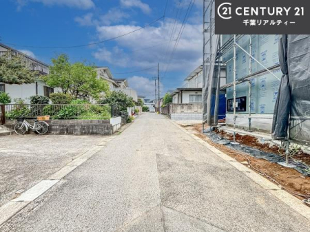 �O�ʓ��H�܂ތ��n�ʐ^ �O�ʓ��H4.5���I�z����ǍD�ȗ��n�ł��B
