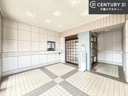 �G���g�����X ��؂Ȃ��q�l�����o�}������G���g�����X�B�z��������ǂ��S�n�̗ǂ���Ԃł��B