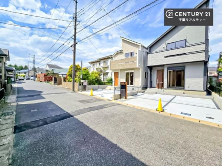 �O�ʓ��H�܂ތ��n�ʐ^ �u���̕����C�ɂȂ�I�v�u�������Ăǂ�ȏ��H�v�u�����Əڂ����m�肽���I�v�Ǝv������A���C�y�ɂ����k���������B