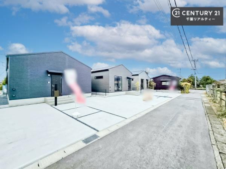 �O�ʓ��H�܂ތ��n�ʐ^ ���ӊ���A���q�l�̂���]�ɍ������������ꏏ�ɂ��ē���v���܂��B�Z��[���A�h�o�C�U�[�ɂ�邲���k������܂��B���Ђ͂��₢���킹�ɑ��Ή����܂��I���҂������܂���I