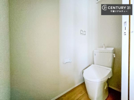 �g�C�� �������̂���F���̂���􂢂ł��I
����₩�ŃX�b�L�������Ԃł��I������ꂪ���₷���g�C���ł��I