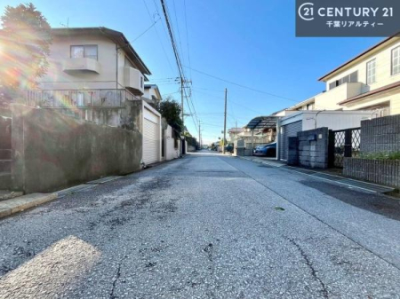 �O�ʓ��H�܂ތ��n�ʐ^ ���ӊ���A���q�l�̂���]�ɍ������������ꏏ�ɂ��ē���v���܂��B�Z��[���A�h�o�C�U�[�ɂ�邲���k������܂��B���Ђ͂��₢���킹�ɑ��Ή����܂��I���҂������܂���I