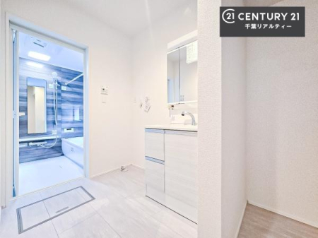 ���ʑ�E���ʏ� ���l���ɕt���Ŏ��[�����Ղ�̐��ʎ��I���p�i�̃X�g�b�N��o�X�^�I�����X�b�L���Ǝ��[�ł��܂��I
����肪�X�b�L���Еt���ċC�����̗ǂ���ԁI