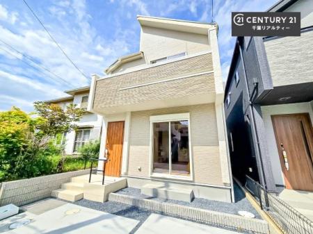 ���̑����n �����T���̂������E���v�]�E������ȂǁA���Ȃ�ƕ��ЃX�^�b�t�܂ł��\���t�����������I�s���Y�Ɋւ��邱�ƂȂ�A�ǂ̂悤�Ȃ��Ƃł����S���ӑΉ������Ē����܂��B
