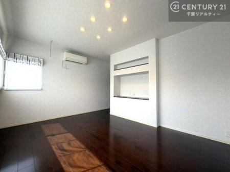 �Q�� �D���������������ޗm���́A���̖ڊo�߂��C�������ǂ������ł��ˁB���������Ԃ��������Ɖ߂������Ƃ��ł��܂��B�D�����F�����̃t���[�����O���ǂ�ȉƋ�ɂ��}�b�`���܂��I