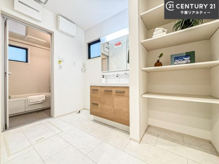 ���ʑ�E���ʏ� ���[�����Ղ�̐��ʎ��I���p�i�̃X�g�b�N��o�X�^�I�����X�b�L���Ǝ��[�ł��Ď��o���₷���I����肪�X�b�L���Еt���ċC�����̗ǂ���ԁI