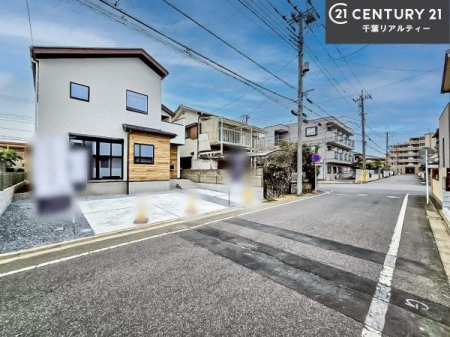 �O�ʓ��H�܂ތ��n�ʐ^ ���ӊ���A���q�l�̂���]�ɍ������������ꏏ�ɂ��ē���v���܂��B�Z��[���A�h�o�C�U�[�ɂ�邲���k������܂��B���Ђ͂��₢���킹�ɑ��Ή����܂��I���҂������܂���I