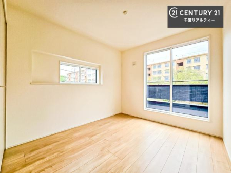 ���r���O�ȊO�̋��� 2�ʍ̌����m�ۂ������邢�����́A���ʂ����ǂ��A���邭��ϋ��S�n�̗ǂ���ԂƂȂ��Ă���܂��B�����b�N�X���ĉ߂�����S�n�̗ǂ��������ł��I���̖ڊo�߂��X�b�L�����܂��ˁB