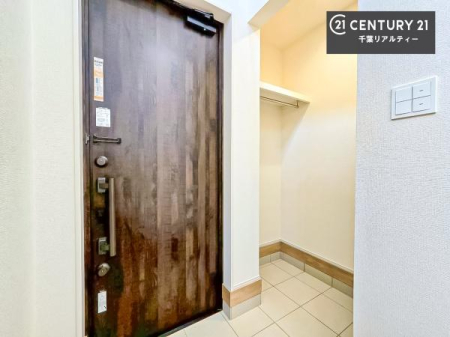 ���� �V���[�Y�C���N���[�N�t���ł��I�V���[�Y�����łȂ��x�r�[�J�[��܂��ݎ��]�ԁA�A�E�g�h�A�p�i���X�b�L���ƕЕt�����܂��I