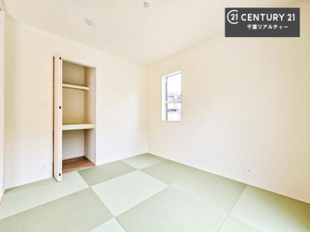 �a�� ���{�l�̐S������u�a�v�̋�ԁB�䑐�̍���Y����Ԃ͖����̂ЂƎ������o���Ă���܂��I�����b�N�X���ʂ�����̂ŉ��K�ɉ߂��������ł��B