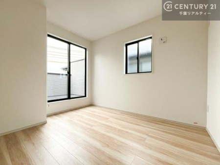 �q������ �o���R�j�[�ɖʂ��Ă���m���ł��B���邭�����肪����A���C����������ł��܂��I���N���āA�O�ɏo�Ĕw�L�т����[�ċz�����ǂ������}������邱�Ƃ��ł��܂��B