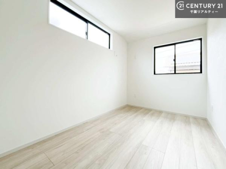 �m�� 2�ʍ̌����m�ۂ������邢�����́A���ʂ����ǂ��A���邭��ϋ��S�n�̗ǂ���ԂƂȂ��Ă���܂��B�����b�N�X���ĉ߂�����S�n�̗ǂ��������ł��I