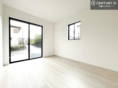 �m�� ���邢�����́A���ʂ����ǂ��A���邭��ϋ��S�n�̗ǂ���ԂƂȂ��Ă���܂��B�����b�N�X���ĉ߂�����S�n�̗ǂ��������ł��I���̖ڊo�߂��X�b�L�����܂��ˁI