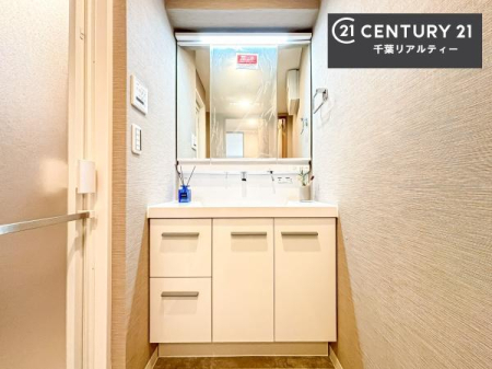 ���ʑ�E���ʏ� �g�Ȃ�𐮂�����ʏ��́A���������厖�ł��I������̐������̂��镵�͋C�����o�I�C�����悭���g�����������܂��B
