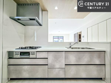 �L�b�`�� ���[�X�y�[�X���L�x�ŁA�����X�y�[�X���X�b�L���ƕЕt���Ђ�`�����p�ł��܂��I
���K�ɍ�Ƃ��ł��܂��I�����̗���������܂��I