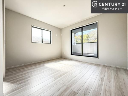 �m�� 2�ʍ̌����m�ۂ������邢�����́A���ʂ����ǂ��A���邭��ϋ��S�n�̗ǂ���ԂƂȂ��Ă���܂��B�����b�N�X���ĉ߂�����S�n�̗ǂ��������ł��I