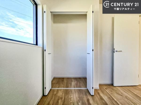 ���[ ���[�X�y�[�X�[�����Ă��܂��I�}�Ȃ��q�l�����q���Ă��U�炩�������������T�b�ƕЕt�����܂��I�������̃X�y�[�X�����܂��Ƃ肠�邨���������o���邱�Ƃ��o���܂��I