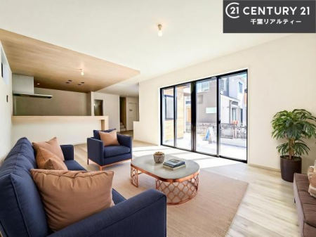 ���r���O �Ƌ��CG�p�[�X�ł��B�L�X�_�C�j���O�X�y�[�X�I������肨�H���B�΂��������y�������Ԃ��߂����܂��B���X�̔���������܂��I