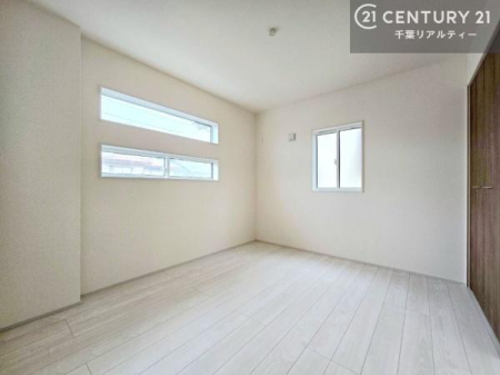 �Q�� 2�ʍ̌����m�ۂ������邢�����́A���ʂ����ǂ��A���邭��ϋ��S�n�̗ǂ���ԂƂȂ��Ă���܂��B�����b�N�X���ĉ߂�����S�n�̗ǂ��������ł��I���̖ڊo�߂��X�b�L�����܂��ˁI