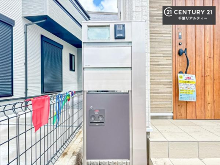 ���̑����n �����T���̂������E���v�]�E������ȂǁA���Ȃ�ƕ��ЃX�^�b�t�܂ł��\���t�����������I�s���Y�Ɋւ��邱�ƂȂ�A�ǂ̂悤�Ȃ��Ƃł����S���ӑΉ������Ē����܂��B
