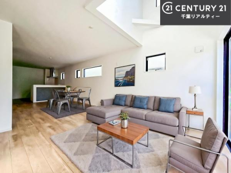 ���r���O �Ƌ��CG�p�[�X�ł��B�L�X�_�C�j���O�X�y�[�X�I������肨�H���B�΂��������y�������Ԃ��߂����܂��B���X�̔���������܂��I