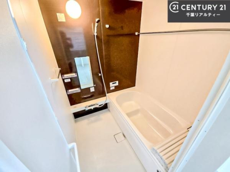 ���� �������������l�̕��͋C�̃o�X���[���́A�����o�Ă��ăo�X�^�C�����[���I
���d���撣���Ă��邲�J���ɂ��D�݂̓����̓����܂����āA�y����ł݂Ă͂������ł��傤���H