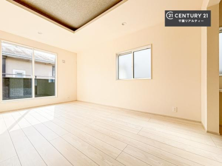 �Q�� �o���R�j�[�ɖʂ��Ă���m���ł��B���邭�����肪����A���C����������ł��܂��I���N���āA�O�ɏo�Ĕw�L�т����[�ċz�����ǂ������}������邱�Ƃ��ł��܂��B