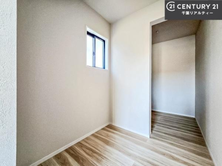 ���r���O�ȊO�̋��� ���邢�����́A���ʂ����ǂ��A���邭��ϋ��S�n�̗ǂ���ԂƂȂ��Ă���܂��B�����b�N�X���ĉ߂�����S�n�̗ǂ��������ł��I���̖ڊo�߂��X�b�L�����܂��ˁI