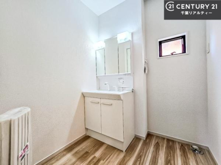 ���ʑ�E���ʏ� �����t���̖��邢���ʎ��ł��I���C�������ɓ���ւ����ł��Đ����ɕۂ��Ƃ��ł��܂��I���R�����������ނ̂ł����ς̎d�オ����ǂ��Ȃ�܂��ˁI