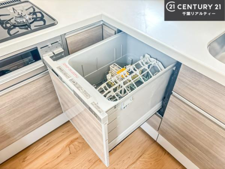 �L�b�`�� �H��@�t���I�Z��������~��͎�r��h�~�Ƃ��đ劈�􂵂܂��I�r���g�C���d�l�Ȃ̂ŁA�ꏊ����炸�����X�y�[�X���L���g���Ď�ۂ悭��Ƃ��o���܂��I