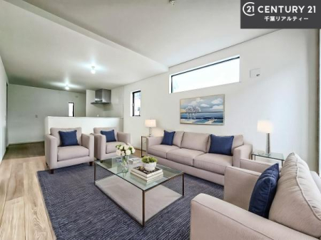 ���r���O �Ƌ��CG�p�[�X�ł��B�L�X�_�C�j���O�X�y�[�X�I������肨�H���B�΂��������y�������Ԃ��߂����܂��B���X�̔���������܂��I