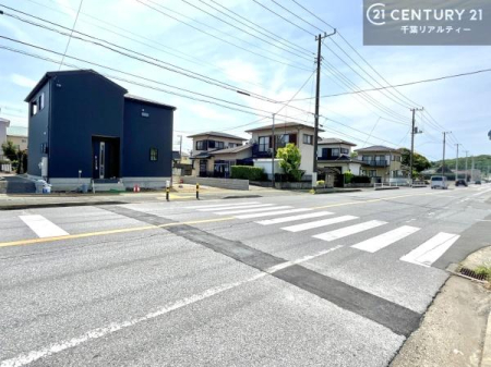 �O�ʓ��H�܂ތ��n�ʐ^ �C�ɂȂ邨�q�l�̊w�Z�܂ł̓��̂��w�܂ł̃��[�g�A���������̏ꏊ�Ȃǂ����ꏏ�ɂ��ē��������܂��I