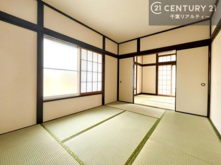 �a�� �^�^�~�̍��肪���炬��^����A�����b�N�X��ԁB�����傫���J�����̂���a���ƂȂ��Ă���܂��B���{�l�̐S������u�a�v�̋�ԁB