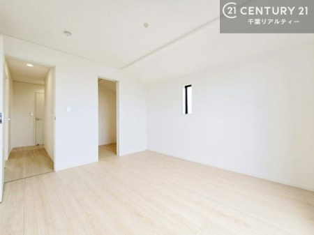 ���r���O�ȊO�̋��� �V���v���Ƀf�U�C������Ă��邽�߁A�Ƌ��I�т܂���I
���C�ɓ���̉Ƌ��u���Ă��낰���Ԃ���邱�Ƃ��ł��܂��B