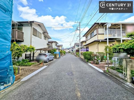 �O�ʓ��H�܂ތ��n�ʐ^ ���ӊ���A���q�l�̂���]�ɍ������������ꏏ�ɂ��ē���v���܂��B�Z��[���A�h�o�C�U�[�ɂ�邲���k������܂��B���Ђ͂��₢���킹�ɑ��Ή����܂��I���҂������܂���I